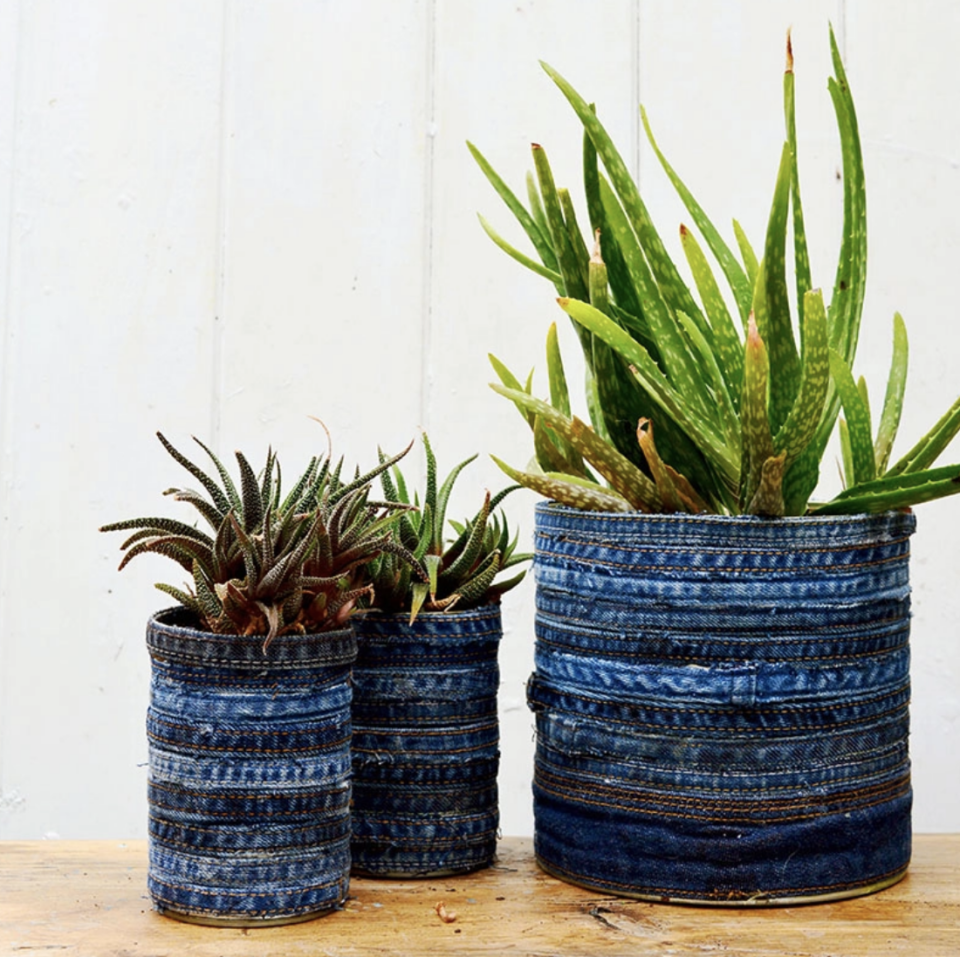 20 No-Sew ways to Upcycle Old Jeans! - Upcycle My Stuff