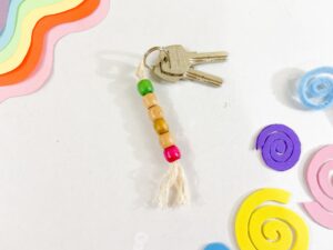 DIY Keychain Tutorial +12 Free & Easy Keychain Projects - Upcycle My Stuff
